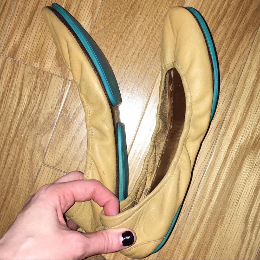 HTF Camel tieks size 7